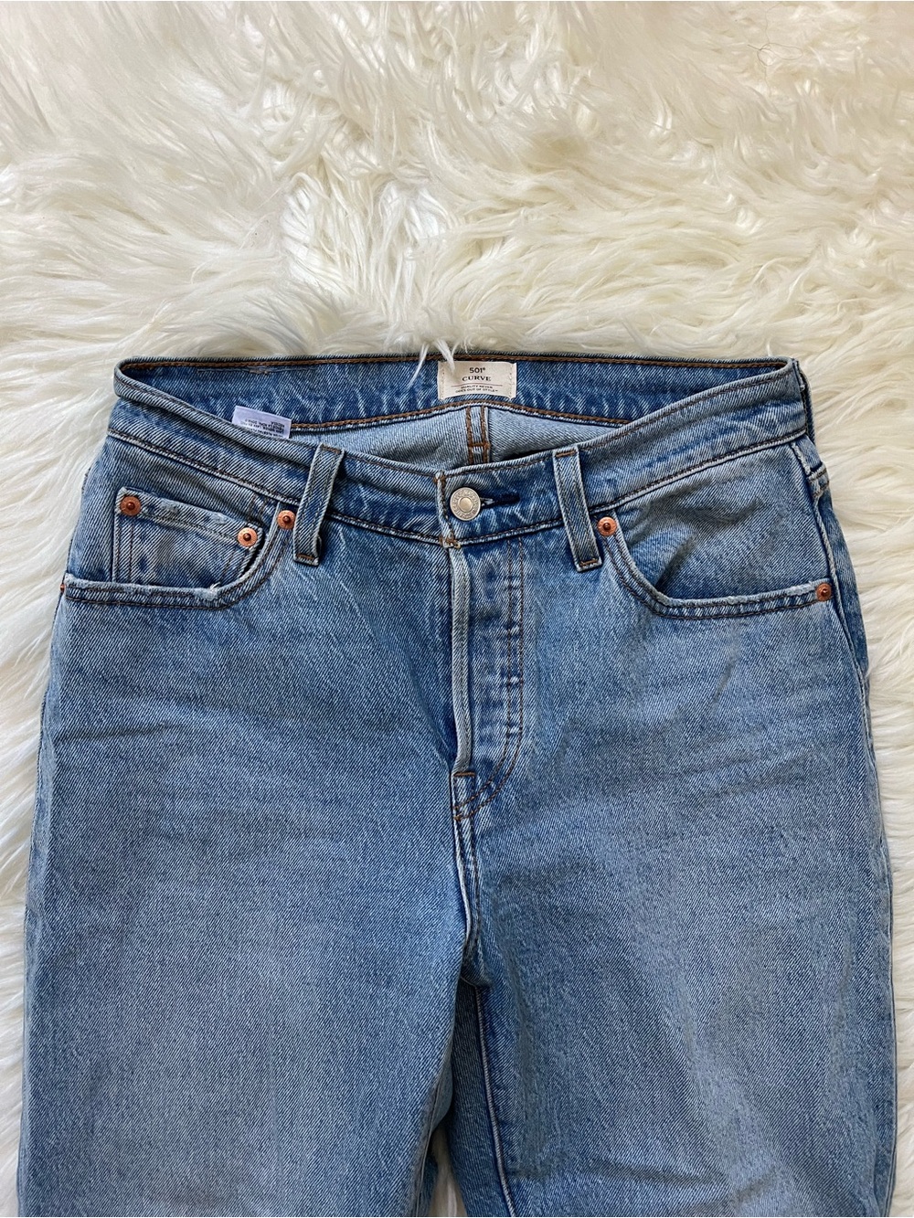 Levi’s 501 Curve Women’s Blue Denim Straight Jeans - Picture 3 of 9
